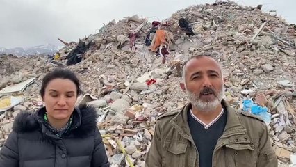 Malatya'da Vatandaşlar Bina Molozlarının Mahallelerine Dökülmesine Tepki Gösterdi: "Kanser Olmak İstemiyoruz"