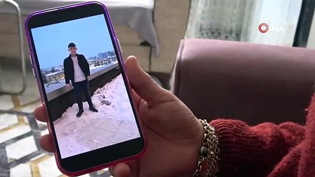 Enkazdan 9 saat sonra kurtarıldı! Gözü yaşlı anne her yerde oğlunu arıyor