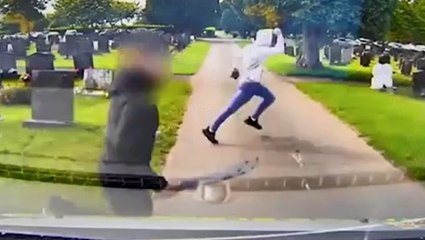 Men armed with machetes and shovels fight in cemetery during funeral