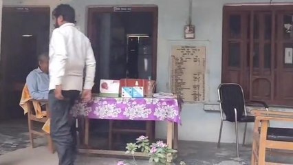 अम्बेडकरनगर: राजकीय पशु चिकित्सक की कुर्सी खाली, पशुपालक हो रहे परेशान