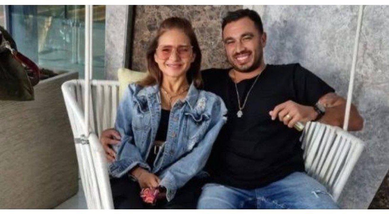 هشام عاشور يرد على انتقادات تمثيله مع نيللي كريم ويتخذ قراراً مفاجئاً