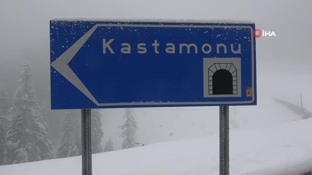 Ilgaz Dağı'nda Mart karı: Kar kalınlığı 50 santimetreye ulaştı