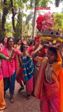 आदिवासी नृत्यावर रुपाली चाकणकरांनी धरला ठेका!