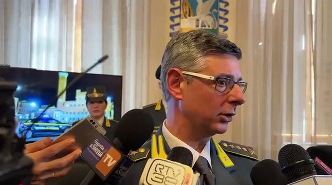 Sgominata banda che favoriva l'immigrazione clandestina in Toscana