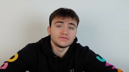 VOICI - "Elle souffre vraiment beaucoup" : Sophie Fantasy au plus mal, son fils Néo s'exprime sur son état de santé