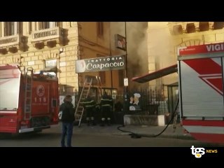 Incendio in un ristorante di via Libertà