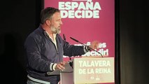 Abascal critica el colaboracionismo del PP y el PSOE para 