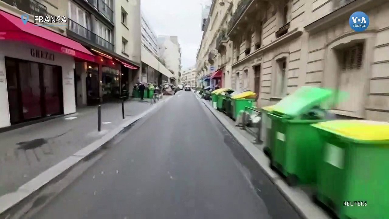Paris’te Çöpçüler Grevde