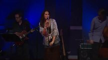 Rita Coolidge - Amazing Grace (Cherokee anthem) (Philadelphia, PA, 02-22-2006)