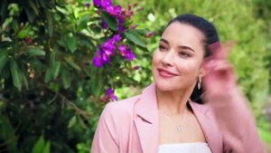 A Royal in Paradise - 123Movies