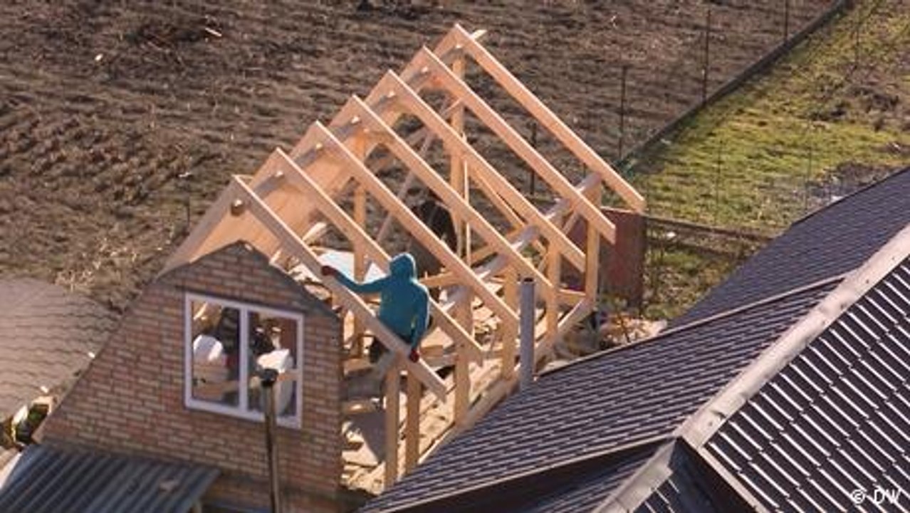 Ukraine-Krieg: Wiederaufbau in Butscha