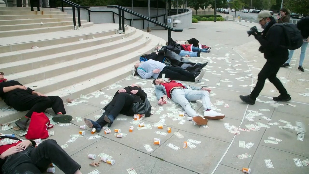 All the Beauty and the Bloodshed | movie | 2022 | Official Trailer