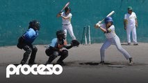 Beisbol, el deporte favorito de AMLO que ignora a las mujeres