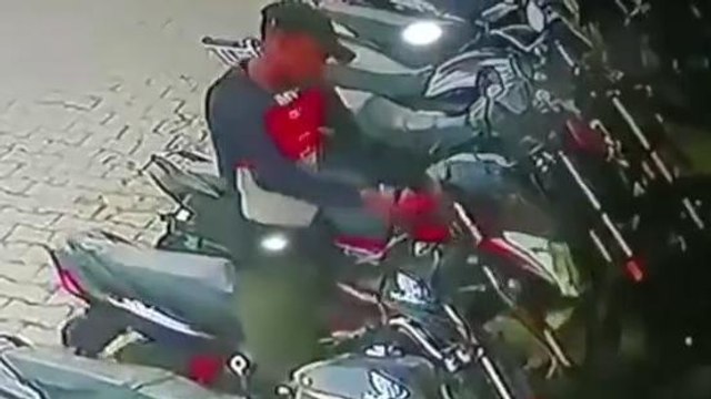 मेरठ: शादी समारोह की पार्किंग से बाइक हुई चोरी, चोर पर सीसीटीवी कैमरे का शिकंजा