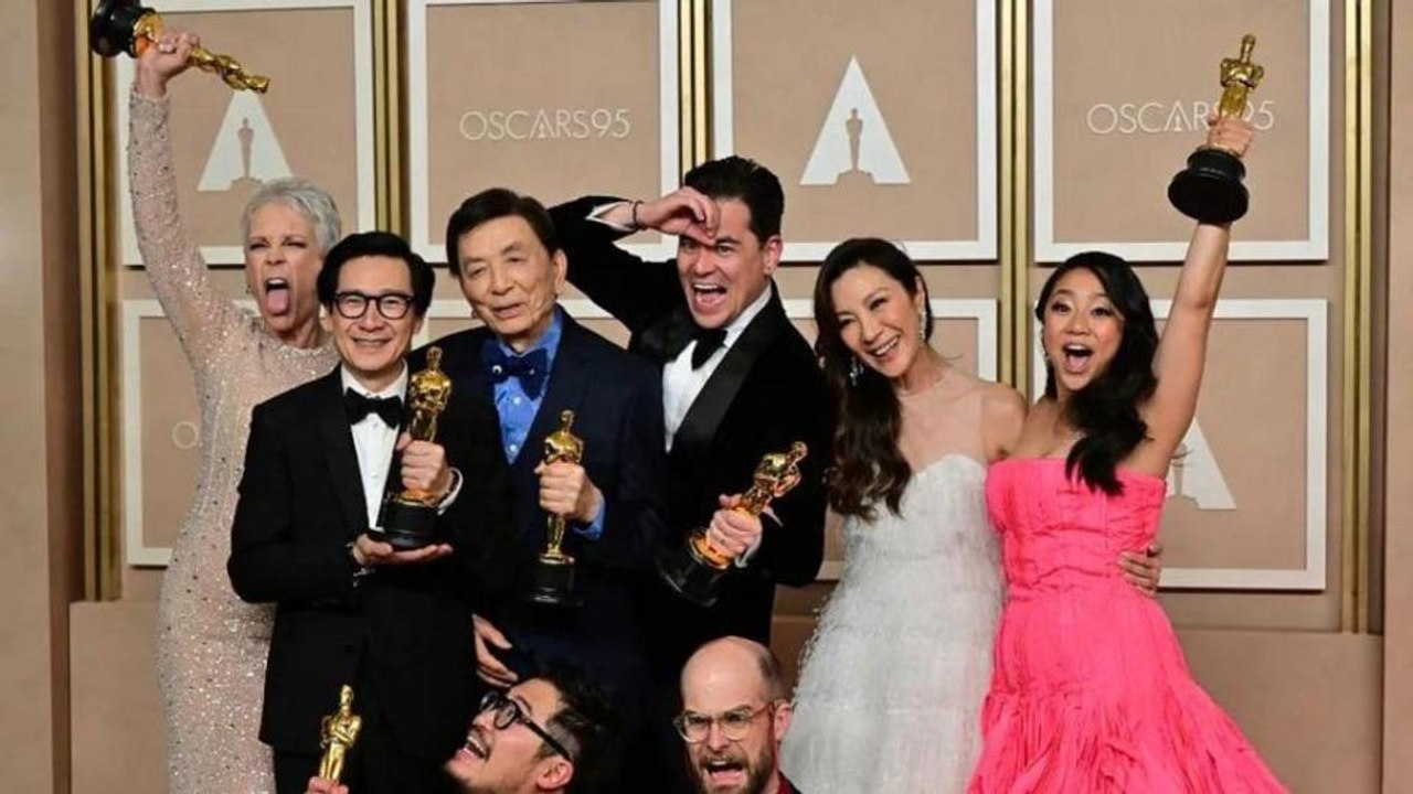 TODO en todas partes al mismo tiempo la MEJOR Película de Oscars 2023