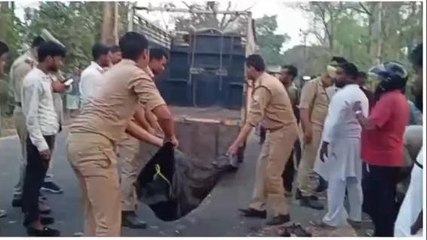 पीलीभीत:दो बाइकों की भिडंत में मासूम समेत दो की मौत