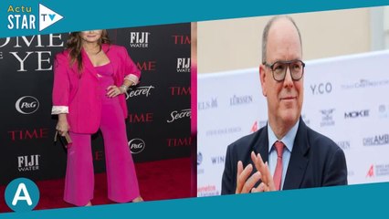 Descargar video: Albert de Monaco a 65 ans : Brooke Shields, Naomi Campbell… toutes ces stars avec qui on lui a prêté