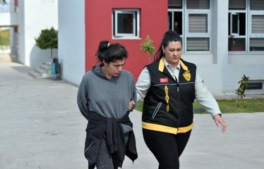 KENDİSİ GÖZCÜLÜK YAPTI, SEVGİLİSİ BEBEK ARABASI ÇALDI