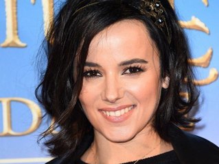 Alizée : absente des "Enfoirés" 2023 : on sait maintenant pourquoi et c'est un tout nouveau défi !