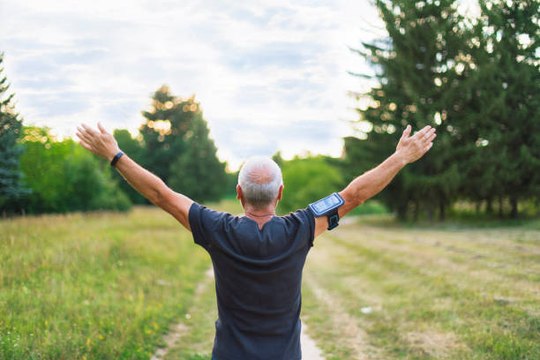 4 Maneras En Que El Lenguaje Corporal Puede Mejorar Tu Estado De Ánimo