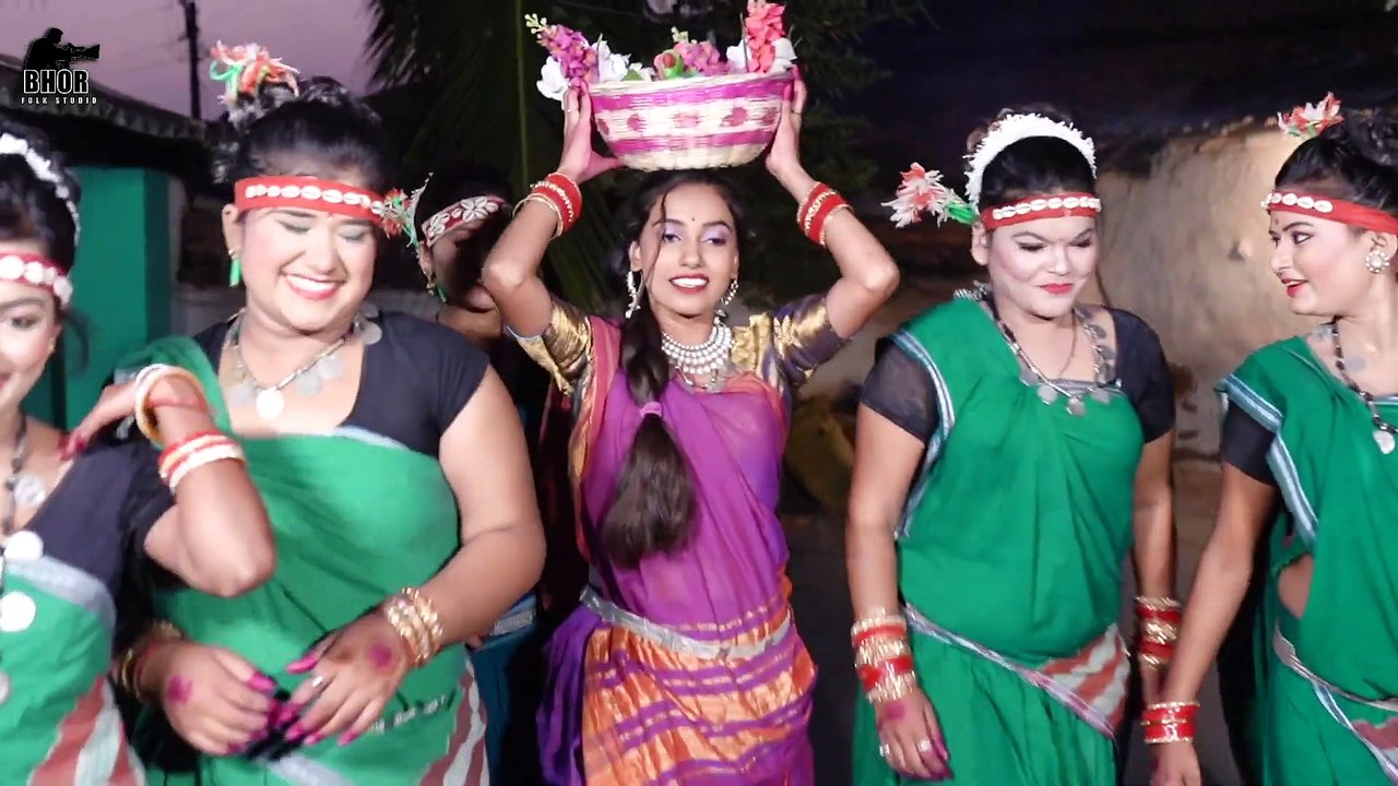 सुआ गीत  II Suva Geet II स्वर- कंचन जोशी II Kan...
