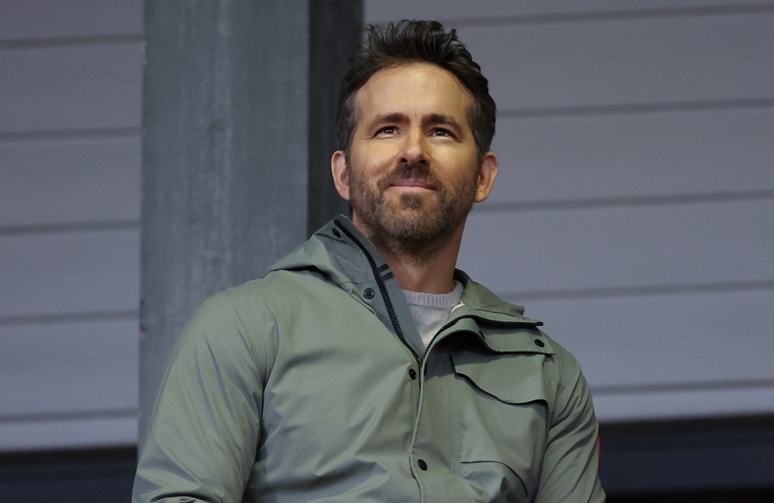 Ryan Reynolds verkauft Unternehmern an T-Mobile