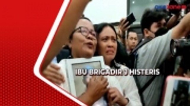Momen Histeris Ibu Brigadir J Dengar Vonis Putri Candrawathi