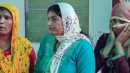 Video: दरोगा बोला,'तुम जैसी को ठीक करने के लिए 40 महिला सिपाही है'