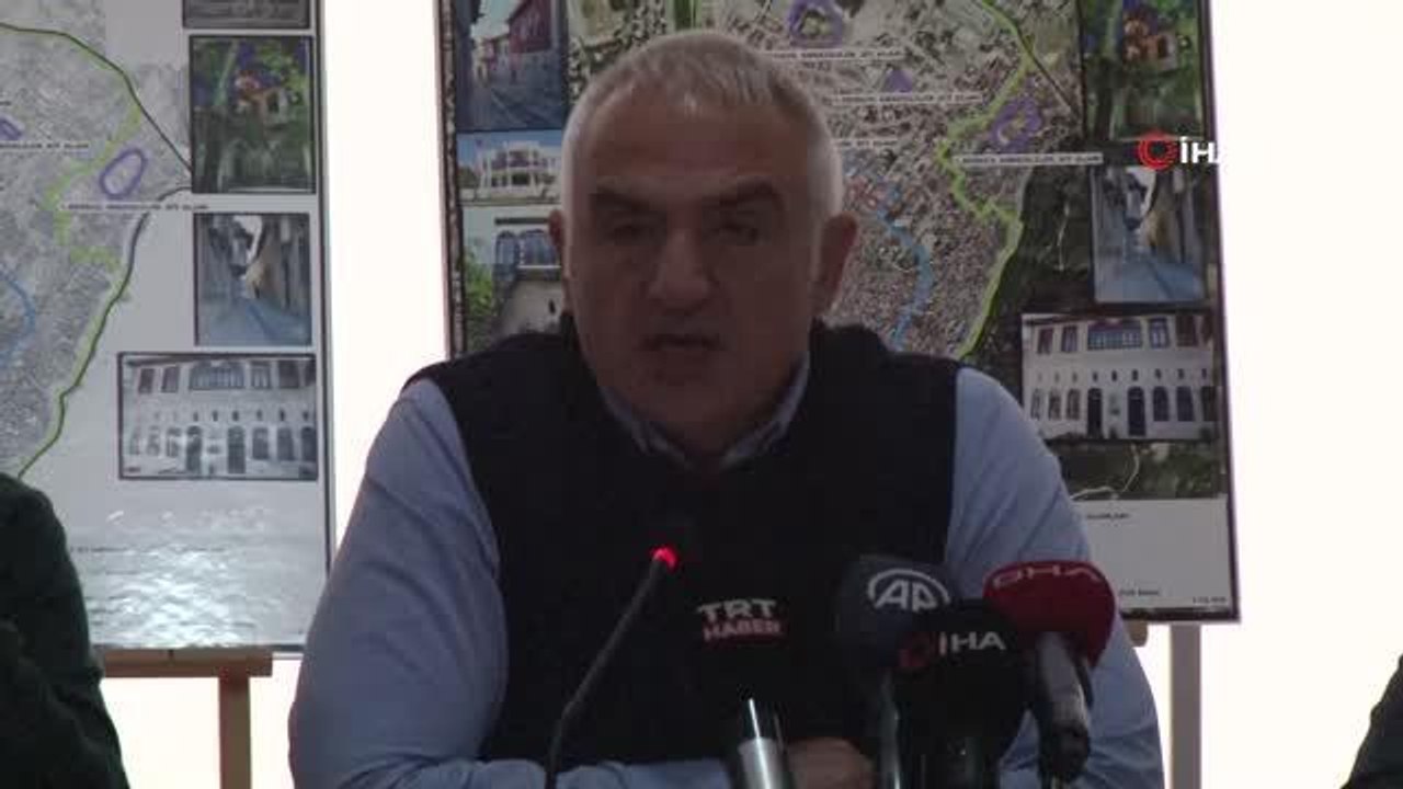 Bakan Ersoy: "42 noktada keşif çalışmaları başlatıldı, keşif çalışması biten yerlerde kazılar başladı"