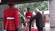 Kenya, Mattarella depone una corona al Mausoleo del Primo Presidente