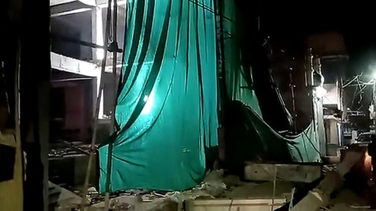 fall of the balcony