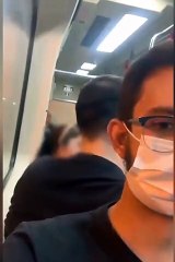 Mulher ofende casal gay e é retirada de metrô em SP