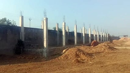 लाखों रुपए खर्च : कहीं अधूरा तो कहीं बनकर खराब हो गए स्टेडियम