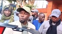 URGENT - Ousmane Sonko révèle avant d’aller au Giga Meeting: « des centaines de nervis armés sont payés pour nous attaquer et saboter le rassemblement »