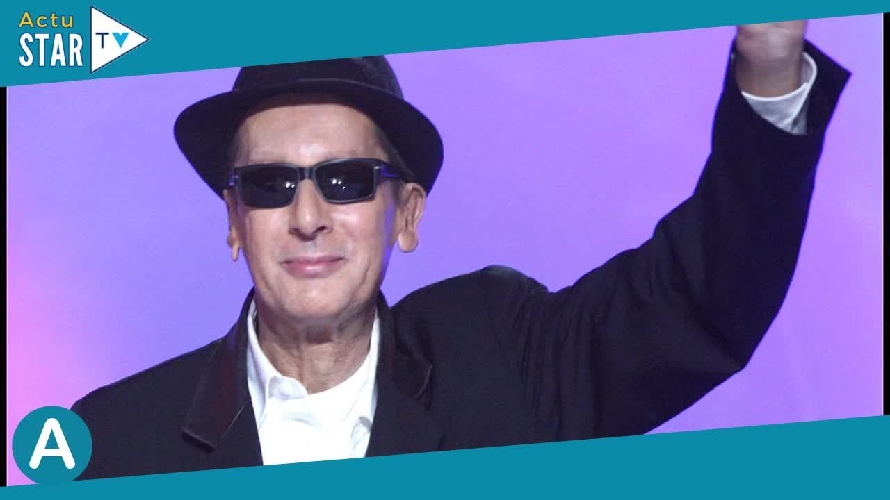 Alain Bashung, son couple fusionnel avec la "scandaleuse" Chloé Mons : "Ça ne plaisait pas à tout le