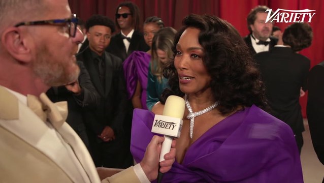 Angela Bassett On The Oscars' Champagne Carpet