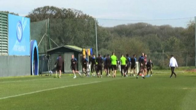 Champions, il Napoli si prepara alla sfida con l'Eintracht
