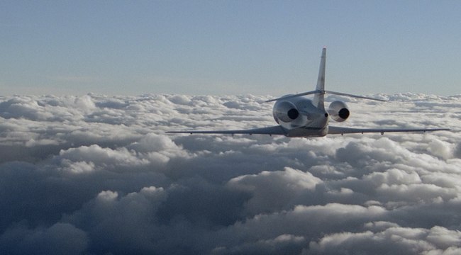 This Semi-private Jet Company Has Flights at Commercial Prices — and Just Added In-flight Cocktail Hour, New Routes, and Super-fast Wi-Fi