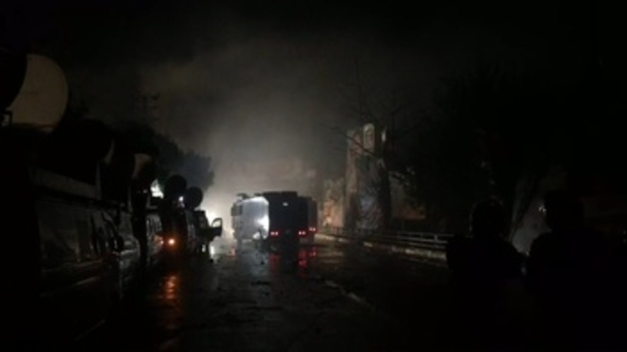 Protestas estallan en Pakistán ante intento de arresto del ex primer ministro