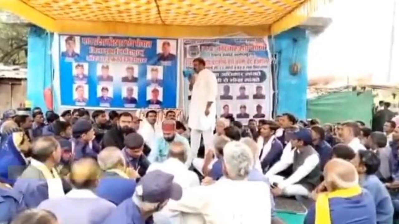 नर्मदापुरम: कोटवार संघ की हड़ताल का जिला कांग्रेस ने किया समर्थन,BJP को लेकर कही ये बात
