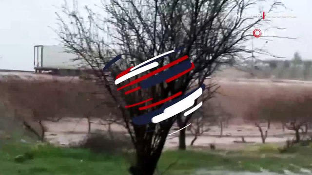 Şanlıurfa'da ölüm kalım savaşı! Selde alt geçitte mahsur kalanlar sudan böyle çıktı