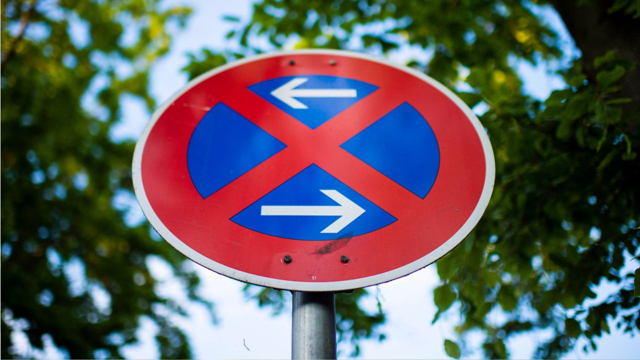 Parkverbote ohne Schilder: An diesen fünf Orten darf man das Auto nicht abstellen