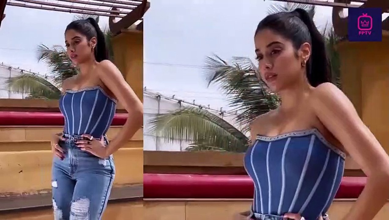 Jahnvi Kapoor In Latest Modern Outfits