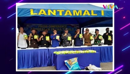 TNI AL Amankan 2 Karung Teh China Isi 'Kristal' di Laut Aceh