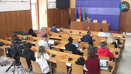 La chulería de la portavoz del PSOE andaluz para no responder a OKDIARIO sobre el ‘caso Mediador’