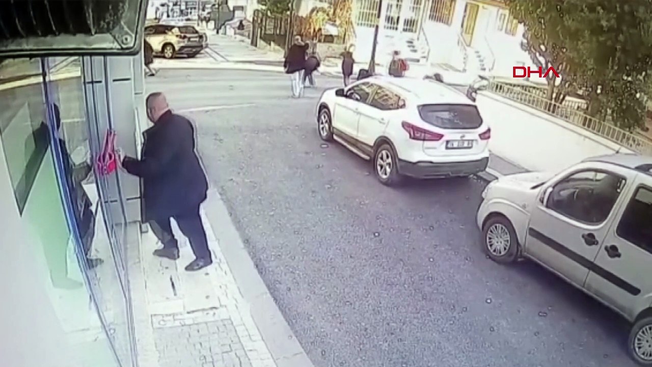 Eski sevgili dehşeti yaşattı! Sokak ortasında çocuklarının önünde iki kadına mermi yağdırdı