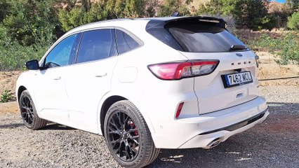 Ford Kuga PHEV ST Line X Black Package