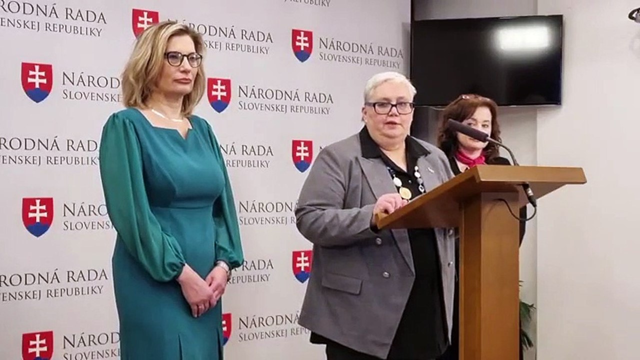 ZÁZNAM: Skupina poslankýň chce presadiť deklaráciu k deportáciám detí z Ukrajiny