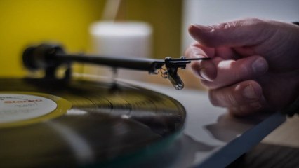 États-Unis : la vente des vinyles dépasse celle des CD en 2022