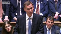 Chancellor Jeremy Hunt lowers alcohol duty for draught beer in pubs calling the measure a 'Brexit pubs guarantee'